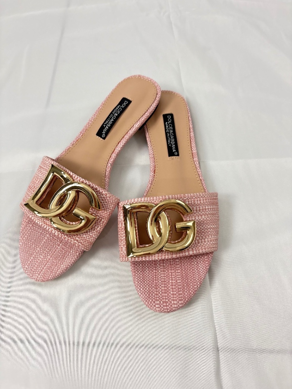 D&G sandals